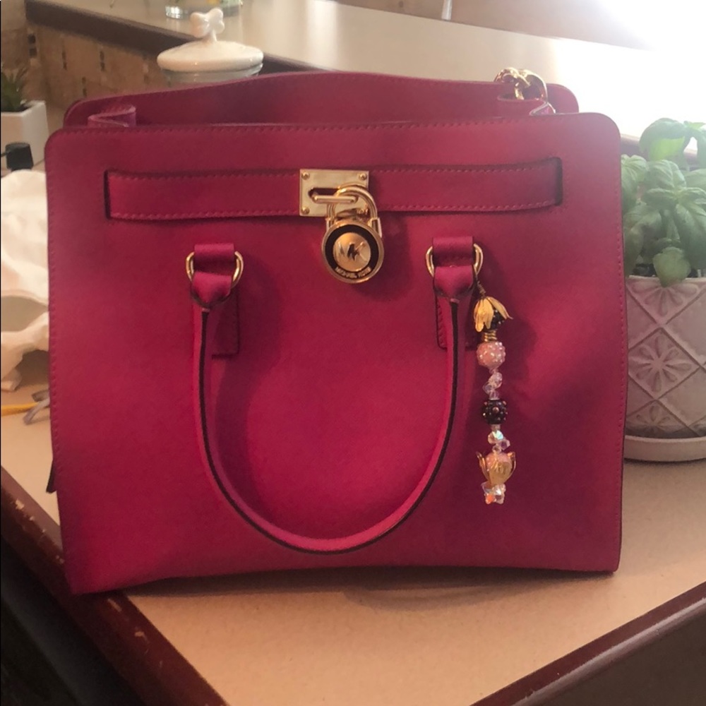 Michael Kors Hamilton Fuschia Bag